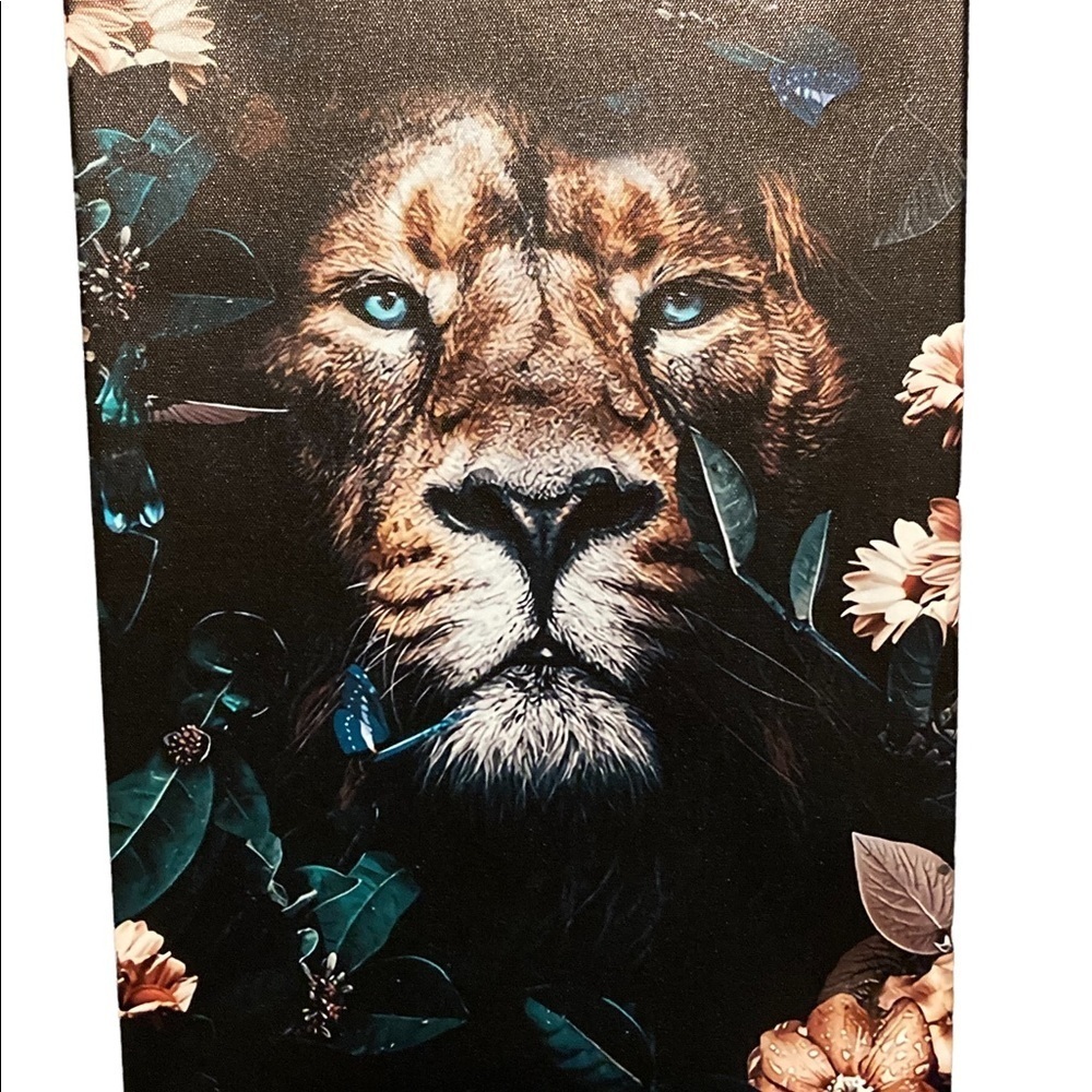 Lion Face Canvas Wall Art Room Decor 12in x 18in